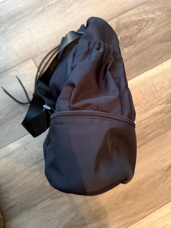 Beyond Yoga Black Convertible Drawstring Backpack NWT main image 4